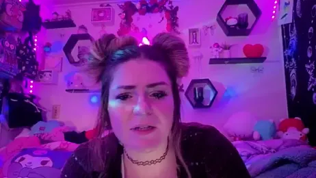 xKittyMeowz webcam model stream image