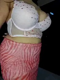 Blossam_07 webcam model stream image