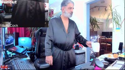 OnlineBossUK webcam model stream image