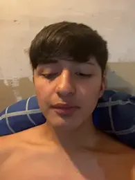 MartinUCH webcam model stream image