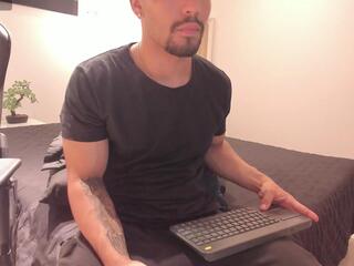 Justin Lenox webcam flirt4free model stream image