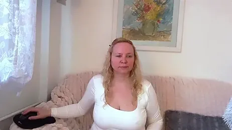 Sarah4you webcam stripchat model stream image