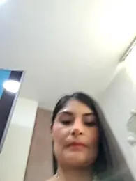 LaiaTorres1 webcam model stream image