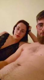 FrenchiesLiveX webcam model stream image