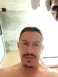 L_hotcream webcam model stream image