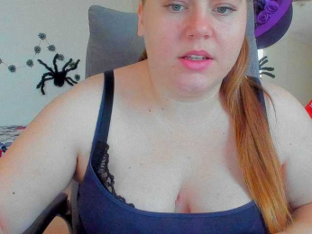 Leilia webcam model stream image