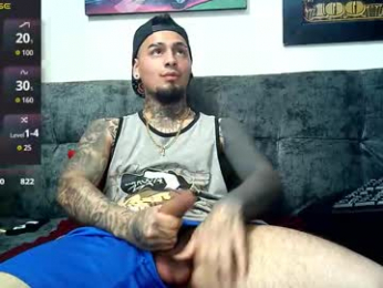 julian_tattoo webcam model stream image