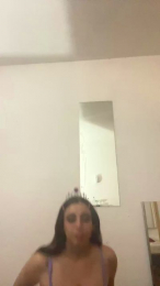 Gigi333Valen webcam model stream image