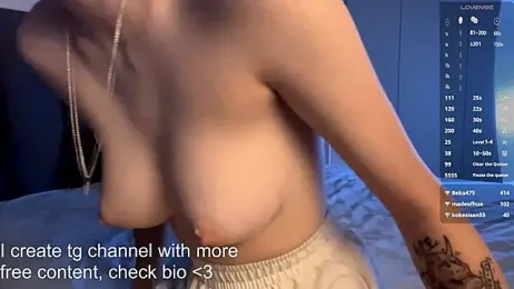 EllieDream webcam model stream image