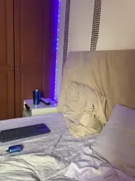 VeronicaSaenzx webcam model stream image