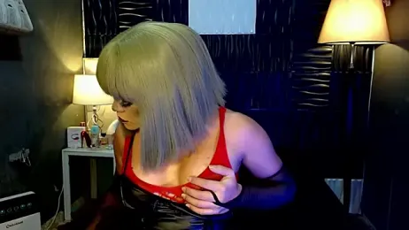 UrtopshemalegoddessAliyah webcam model stream image