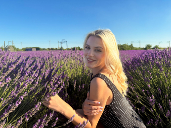 Eden webcam model stream image