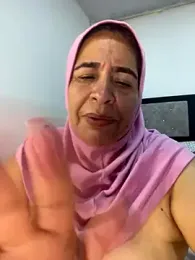 Naughty_mommy webcam stripchat model stream image