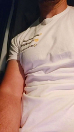 Superworms webcam model stream image