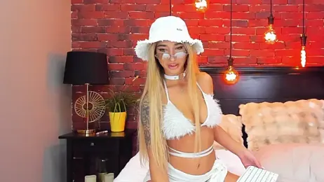 ChristynaRoss webcam model stream image