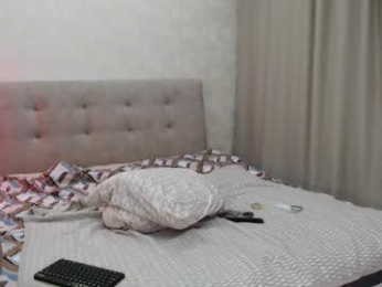 _yummybabes_ webcam model stream image