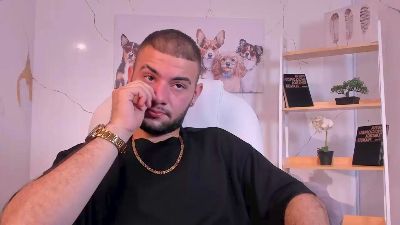 MaximusDicks webcam model stream image