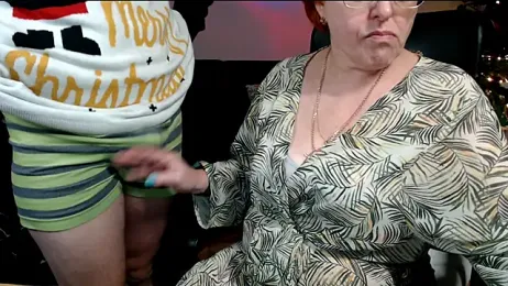 JoannaAndNeighbour webcam model stream image