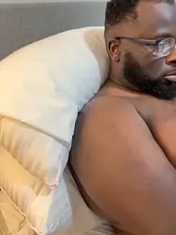 Pull_N_Tug1 webcam model stream image