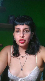 Ayuqueen webcam model stream image