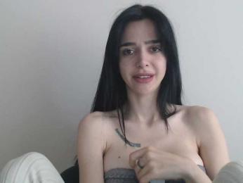 Gloriyapg webcam model stream image