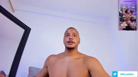 AshtonnSummer webcam model stream image