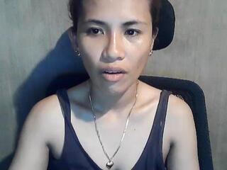 Bella Islove webcam model stream image