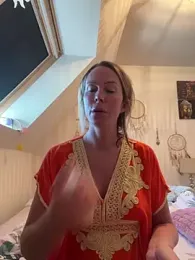 pussytrans webcam model stream image