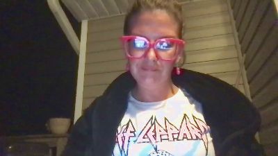 Lynniexo webcam model stream image