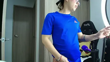 brunothompson3 webcam stripchat model stream image