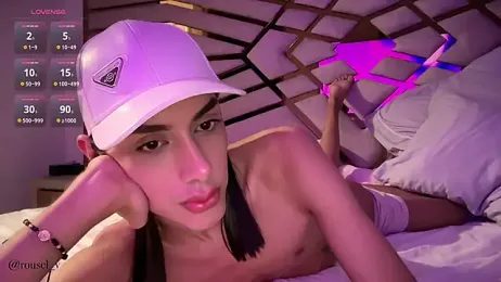 aaronKeller webcam model stream image