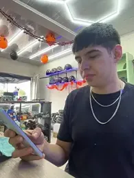 Stick_ledom webcam model stream image