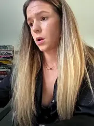 lucie_mehott webcam model stream image