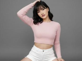 AngelaQuinn webcam model stream image