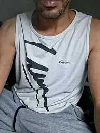 molozeb webcam model stream image