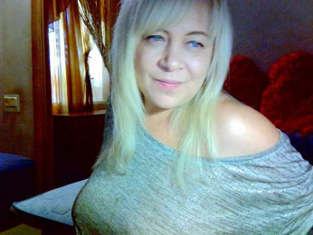 Savan35na webcam bongacams model stream image