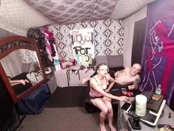 CandysReaperCouple420 webcam model stream image