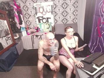 CandysReaperCouple420 webcam model stream image