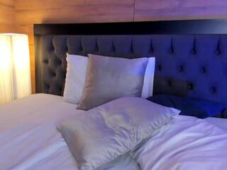 Isabella Morgan webcam model stream image