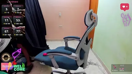 GoldenProject webcam stripchat model stream image