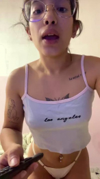 anahi50 webcam model stream image