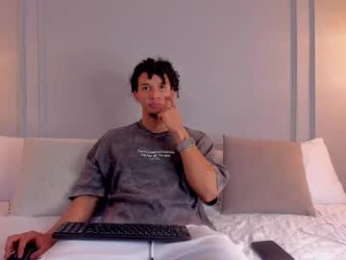 dominick_star webcam model stream image