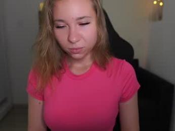 vivienvance18 webcam model stream image