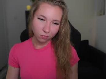 vivienvance18 webcam model stream image