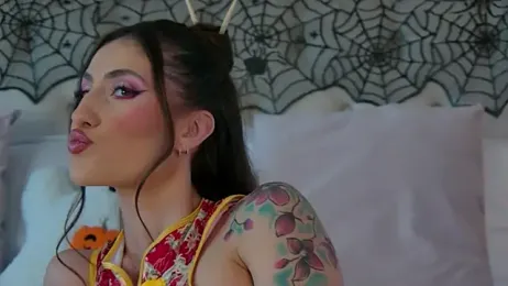 OhhAisha webcam model stream image