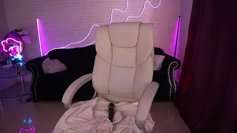 Daenerys_Daenn webcam model stream image