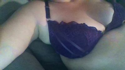 curvy_women webcam model stream image