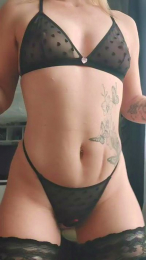 BlueEye_Girl webcam model stream image