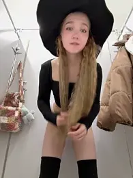 bambi_lu webcam model stream image