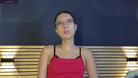 sara_saenz99 webcam model stream image